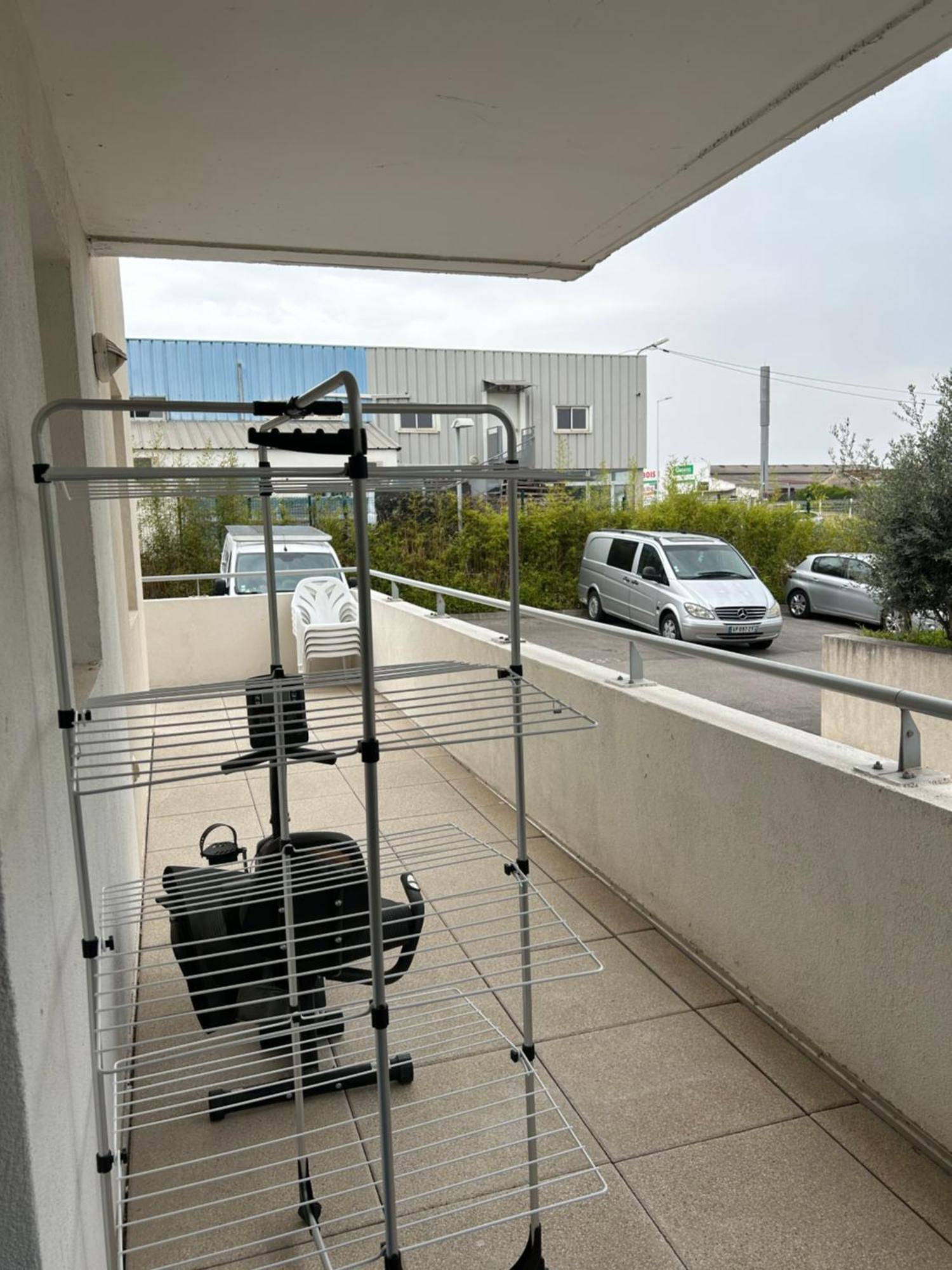 Appt Montpellier 2 Chambres Et 10 Minutes Des Plages Екстериор снимка